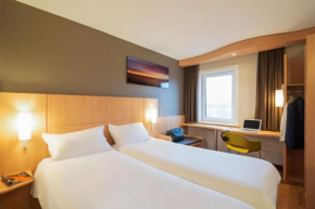 Отель ibis Rotterdam Vlaardingen  Влаардинген